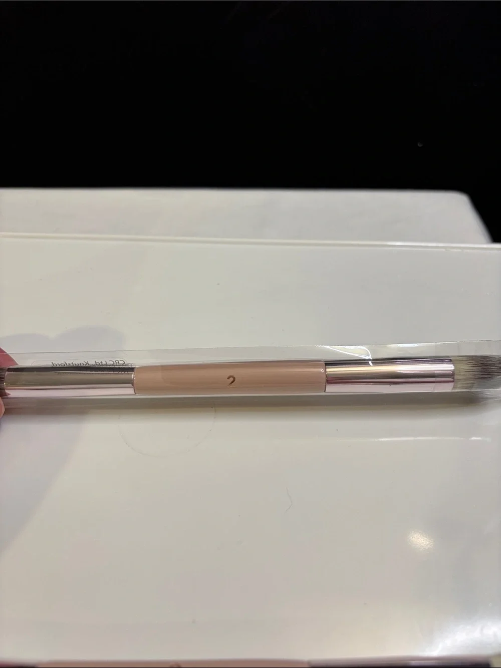 DOLL 10 Dual-Ended Concealer No.2 brush